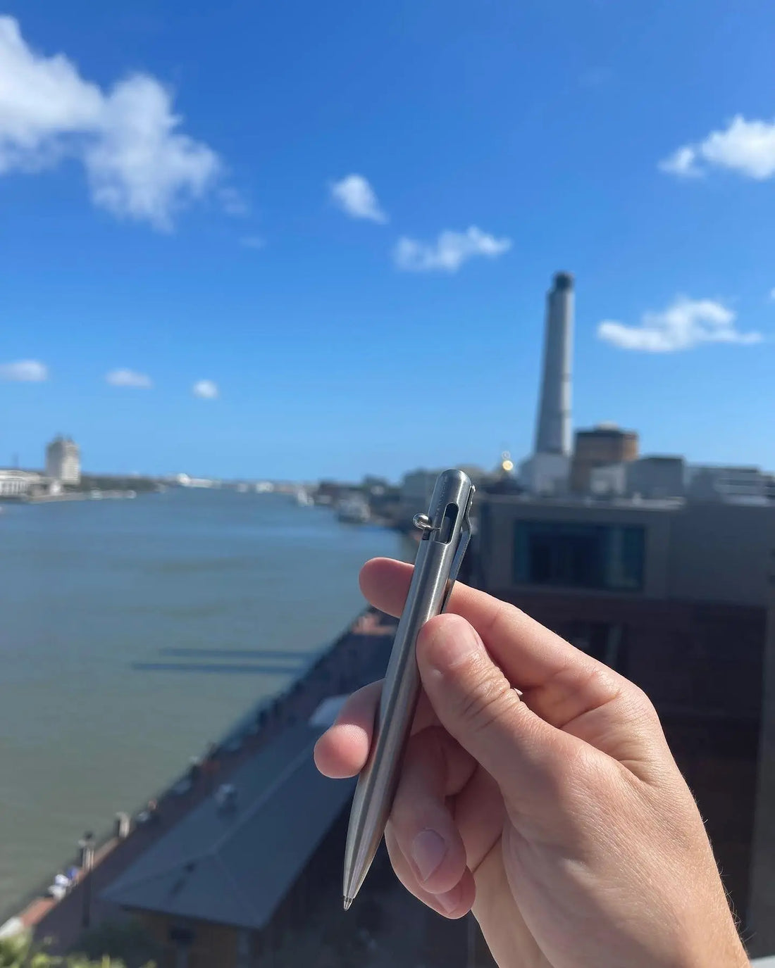 10 reasons why writing by hand is good for you! - Bastion Bolt Action Pen