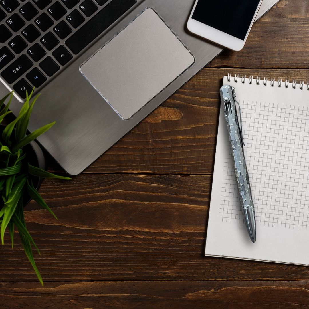COMET - TITANIUM - BASTION® BOLT ACTION PEN- PRE-ORDER, SHIPPING END OF JUNE - Bastion Bolt Action Pen