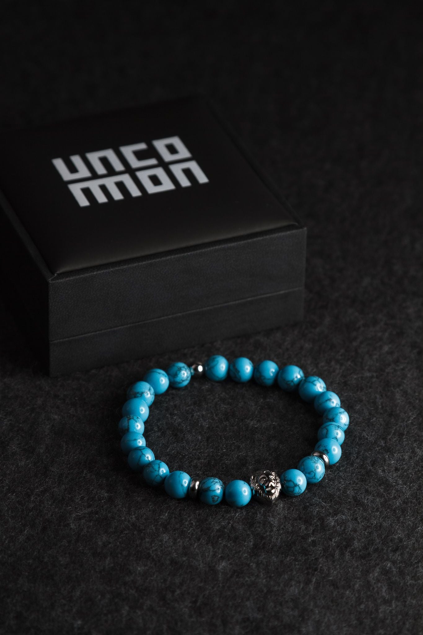 UNCOMMON Men's Beads Bracelet One Gold Monkey Charm Turquoise Jasper Beads